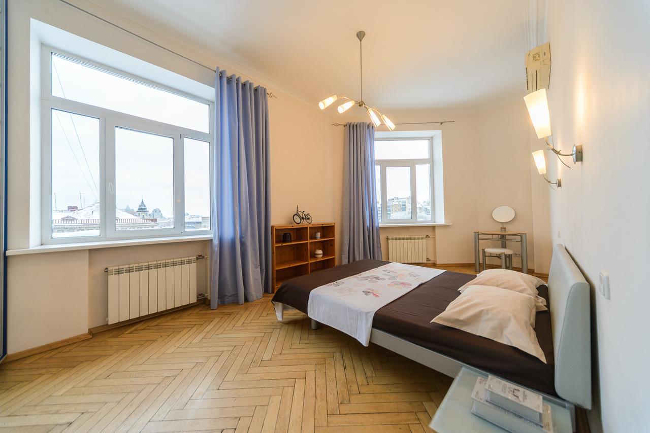 Apartments On Khreschatyk 27 키예프 외부 사진