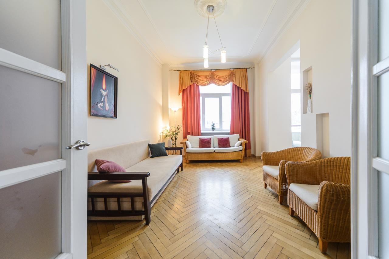 Apartments On Khreschatyk 27 키예프 외부 사진